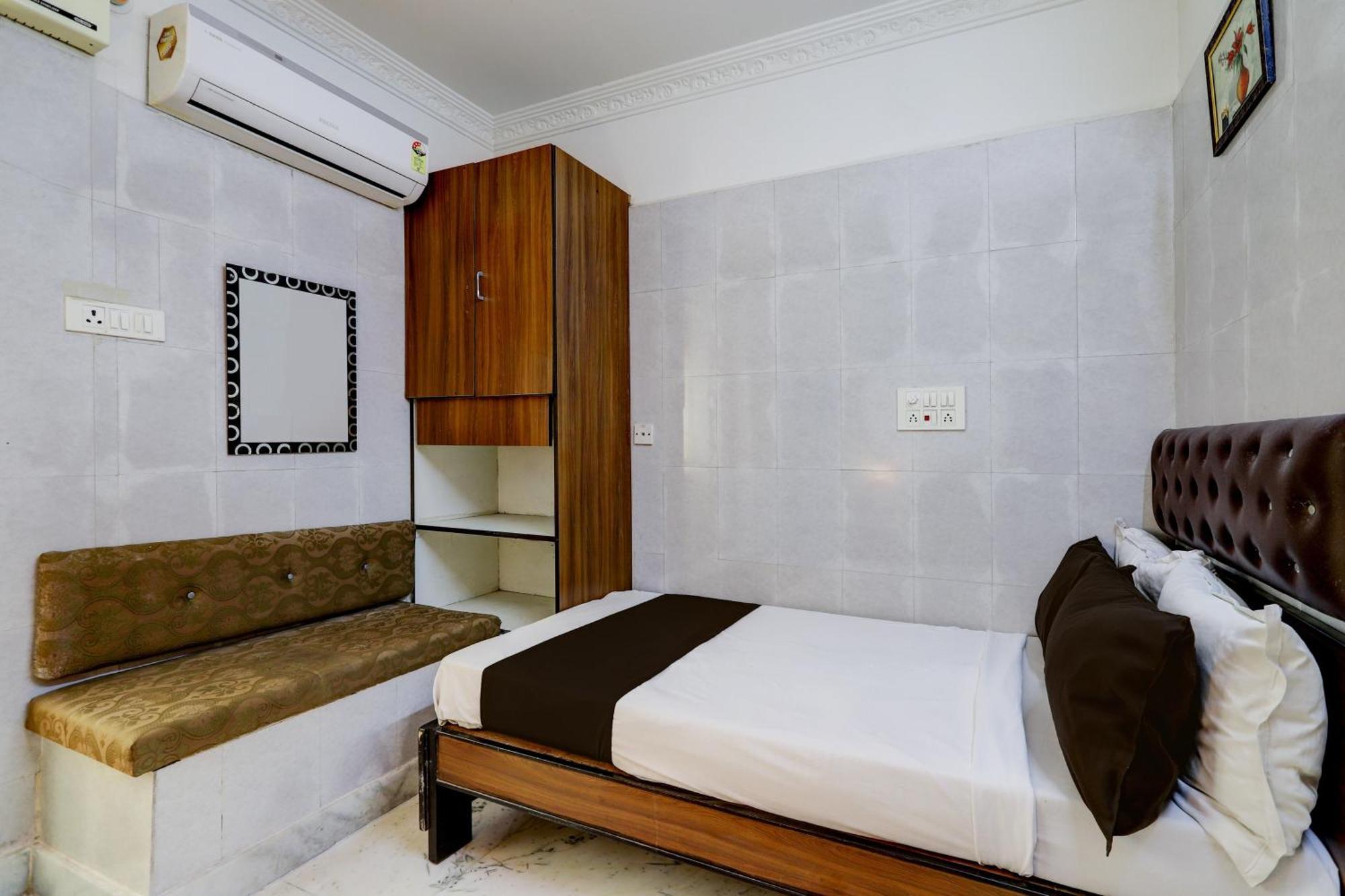 Hotel O Golden Pride Шамшабад Екстериор снимка
