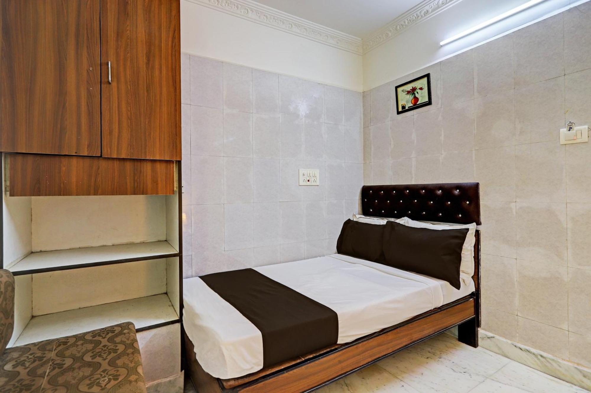 Hotel O Golden Pride Шамшабад Екстериор снимка